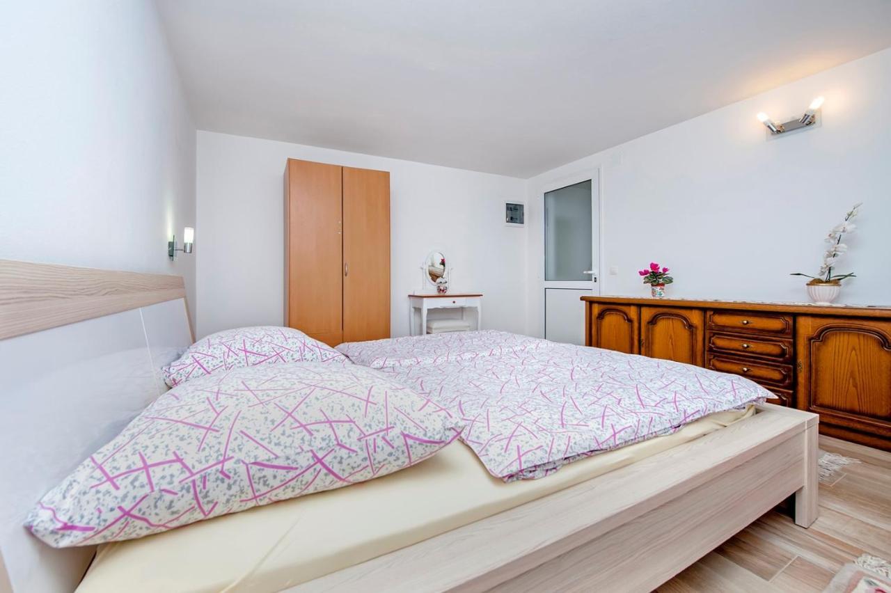 רוביני Keser Apartments מראה חיצוני תמונה
