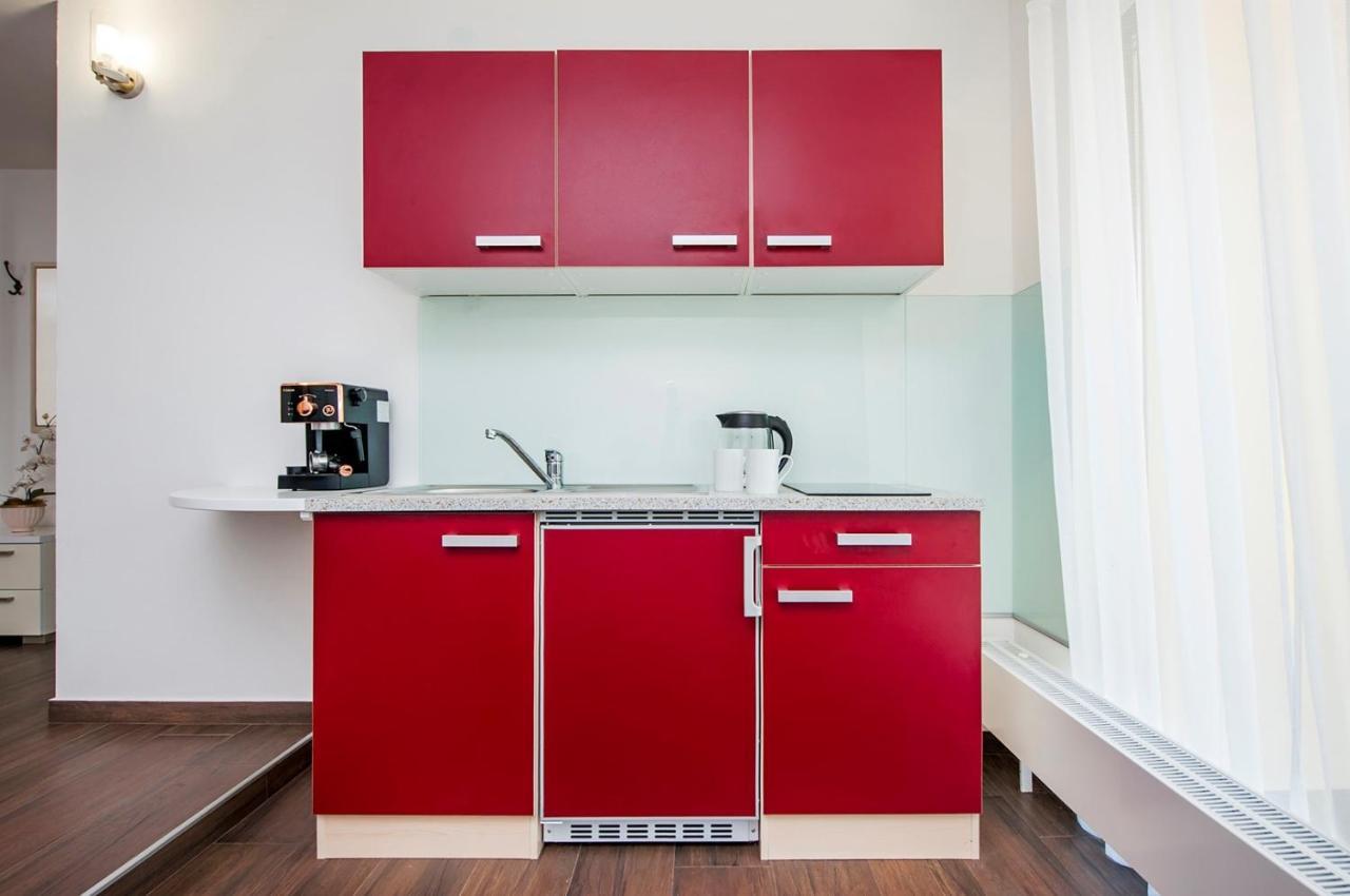 רוביני Keser Apartments מראה חיצוני תמונה
