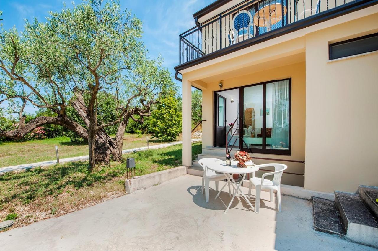רוביני Keser Apartments מראה חיצוני תמונה