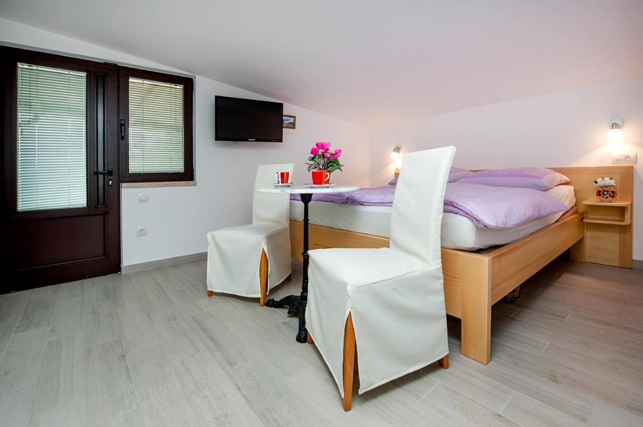 רוביני Keser Apartments מראה חיצוני תמונה
